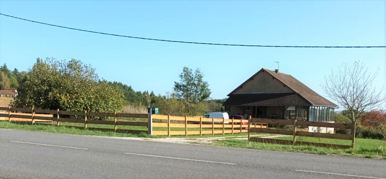 Au Petit Bois Magique *